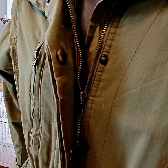 Army Green Anorak Safari Jacket, Junior size Large - Picture 6 of 7
